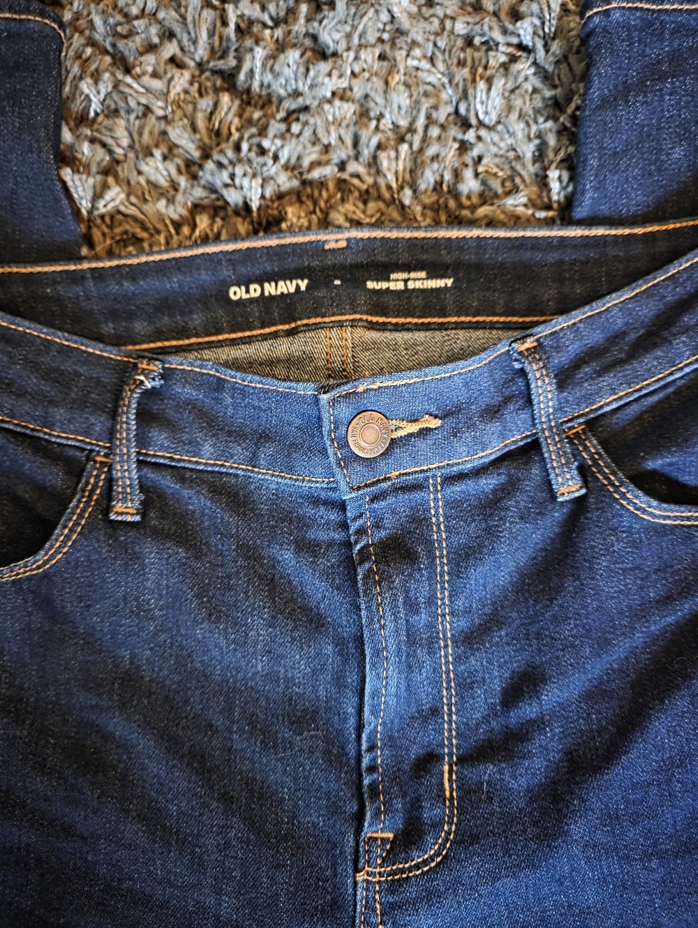 Old Navy High-Rise Super Skinny Jeans Size 8 Dark Wash